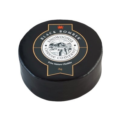 A picture of Large  Black Bomber Extra Mature Cheddar